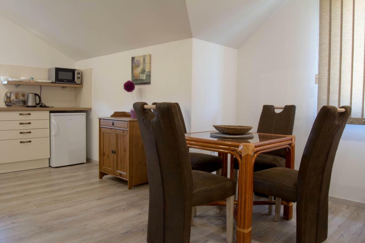 Apartments Gerda Vřesina Zewnętrze zdjęcie