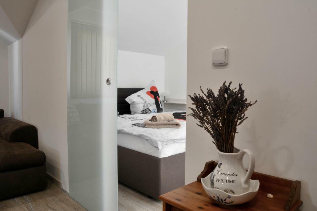 Apartments Gerda Vřesina Zewnętrze zdjęcie